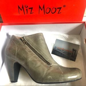 Miz Mooz Grey Leather Ankle Booties Size 10